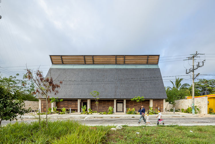 C733_BibliotecaXpujil
