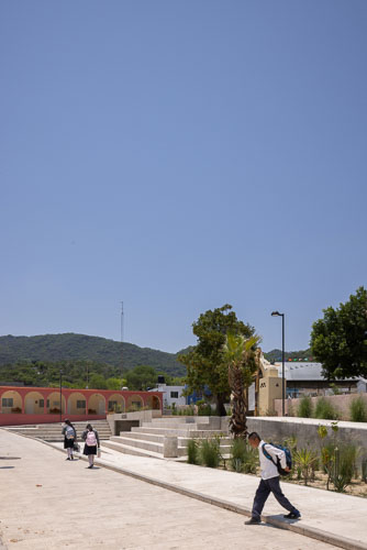 C733_PlazaAyoxuxtla