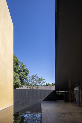 Tmagazine_Romero_House