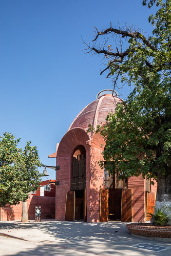 Tmagazine_SantaCruzChapel